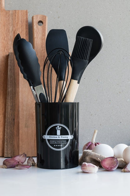 Jogo com 7 Peças de Silicone Preto com Cabo de Madeira